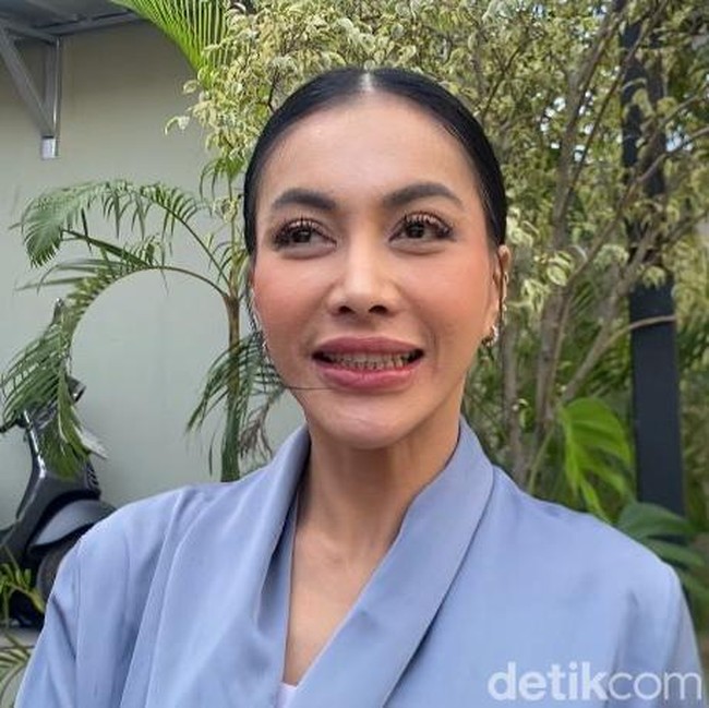 Denada ke Ressa: Terima Kasih Sudah Beri Ibu Kebahagiaan