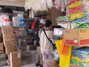 Harga Plastik Menggila, BPS NTB Wanti-wanti Efek Domino ke Inflasi