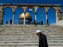 Israel Larang Mufti Masjid Al-Aqsa Masuk Kompleks Masjid Selama Sepekan
