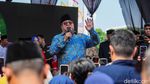 Kedatangan Rano Karno Meriahkan Panggung Lebaran Betawi