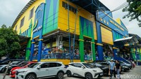 Suasana Pasar Santa di Kawasan Jakarta Selatan, kemarin.
