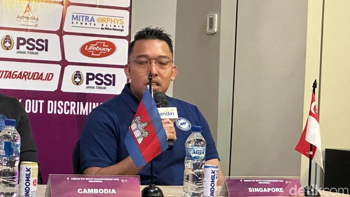 Pelatih Singapura Ashraf Arifin Percaya Diri Timnya Mampu Bersaing di Piala AFF U-17