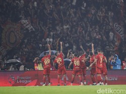 Hingga peluit panjang dibunyikan, tidak ada perubahan skor. Persija memastikan kemenangan penting atas Persebaya dengan skor 3-0 sekaligus mengamankan tambahan tiga poin yang berharga dalam persaingan di papan klasemen Liga 1.