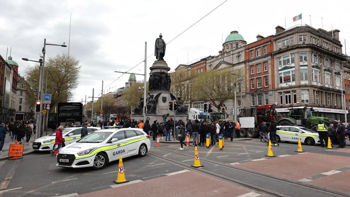 Vehicles take part on the fourth day of a National Fuel Protest against rising fuel prices on O'Connell Street in Dublin. Fuel supplies at Irish forecourts are under threat of running dry as a days-long blockade of major supply depots continues. Picture date: Friday April 10, 2026. (Photo by Liam McBurney/PA Images via Getty Images)