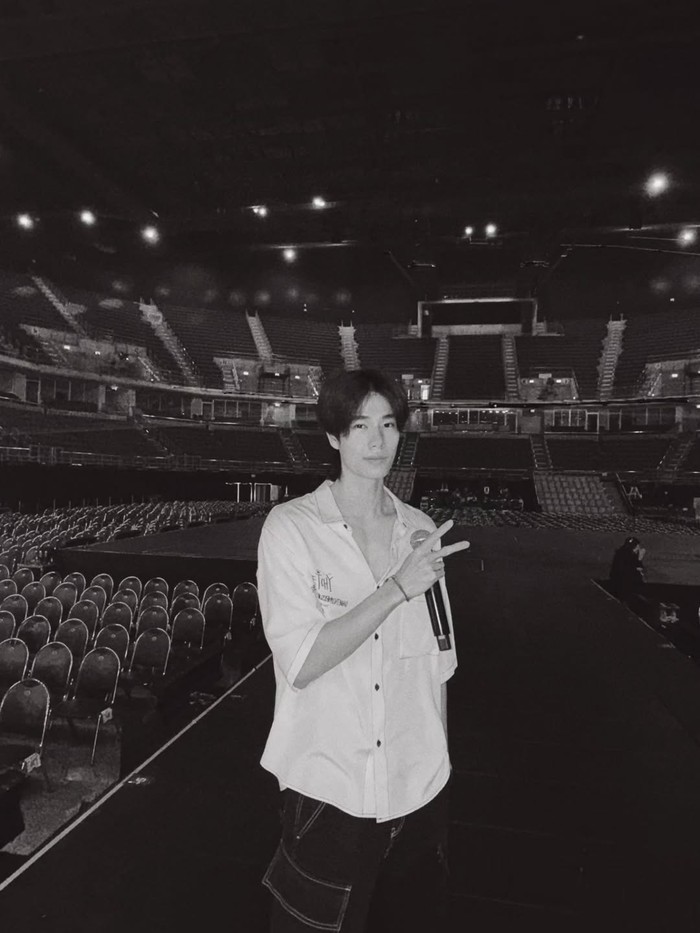 Aktor/penyanyi Thailand Phuwin Tangsakyuen.