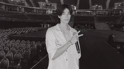 Potret Phuwin, Bintang Thailand yang Bakal Manggung di Bekasi