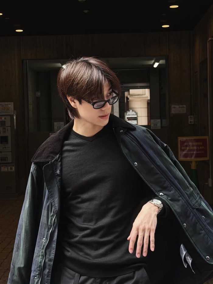 Aktor/penyanyi Thailand Phuwin Tangsakyuen.