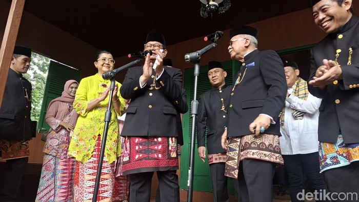 Kemeriahan perayaan budaya tahunan, Lebaran Betawi 2026, resmi menyapa warga ibu kota. Digelar di Lapangan Banteng, Jakarta Pusat,