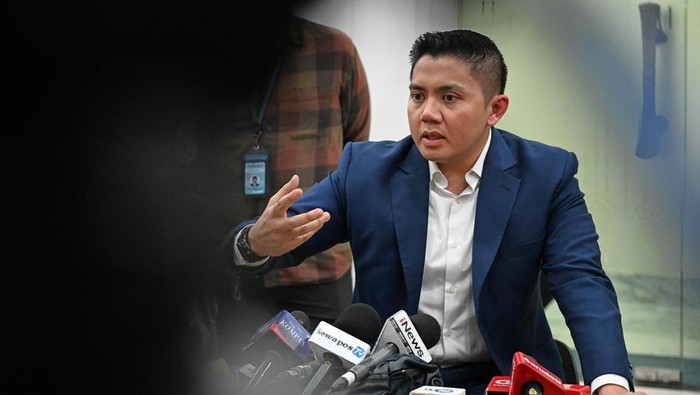 Seskab Teddy Indra Wijaya