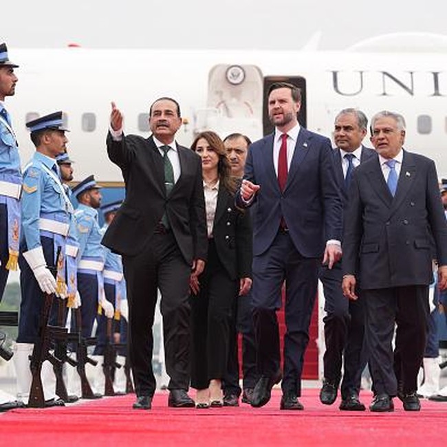 Wapres AS JD Vance Tiba di Pakistan, Upaya Negosiasi Damai dengan Iran Dimulai