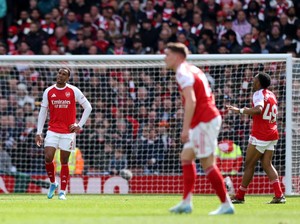 Arsenal Harus Cari Modal untuk Lawan Man City