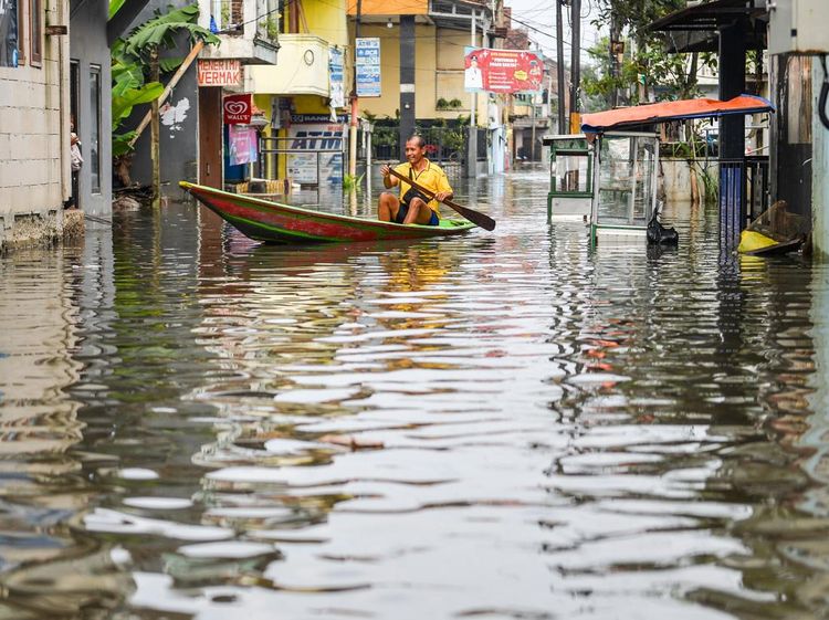Dayeuhkolot Dikepung Banjir, Jalan Putus dan Ratusan Rumah Terendam