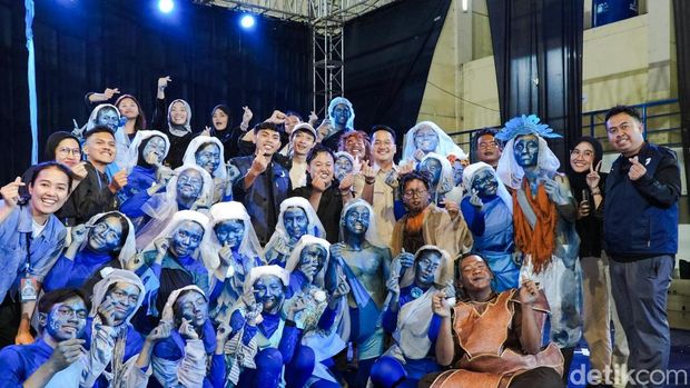 Ekspresi Kesenian Dalam Rangka Hari Teater Dunia Libatkan Disabilitas di Cimahi Ekspresi Kesenian Dalam Rangka Hari Teater Dunia Libatkan Disabilitas di Cimahi