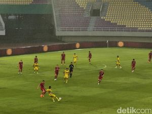Maricic Bawa Persis Ungguli Semen Padang 1-0 di Babak Pertama