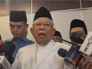 Usai Ziarah Makam Pendiri NU, Maruf Amin Berharap Muktamar ke-35 Berjalan Lancar