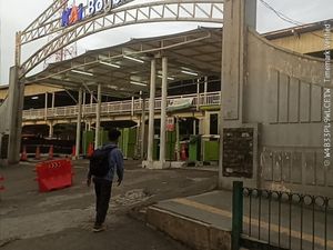 Menyambung Tumpangan dari Bogor ke Ibu Kota
