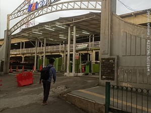 Menyambung Tumpangan dari Bogor ke Ibu Kota