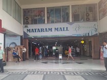 Warga Keluhkan Anak Jalanan dan Pengemis Masuk-masuk ke Mataram Mall