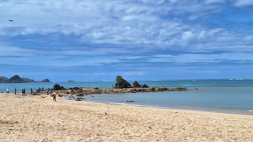Suasana Pantai Kuta Mandalika, Lombok Tengah, Sabtu (11/4/2026). (Nathea Citra/detikBali)