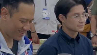 Potret Teuku Rassya Ngopi di Aceh, Bareng Warga hingga AHY