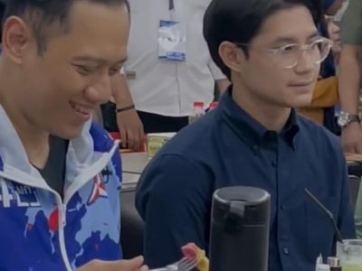 Potret Teuku Rassya Ngopi di Aceh, Bareng Warga hingga AHY