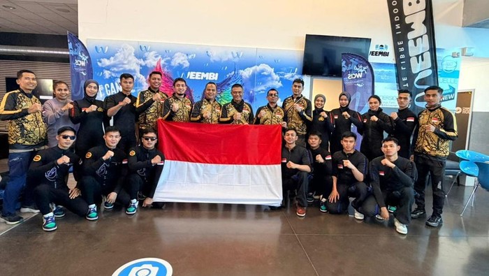 Tim Korps Brimob Polri raih prestasi di kejuaraan skydiving internasional, menembus 10 besar dunia. (dok.istimewa)