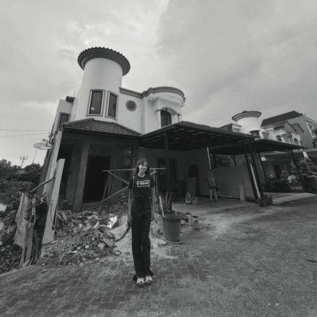 Ummi Quary Hadiahkan Diri Sendiri, Beli Rumah di Usia 24 Tahun