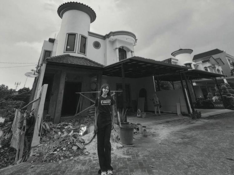 Ummi Quary Hadiahkan Diri Sendiri, Beli Rumah di Usia 24 Tahun