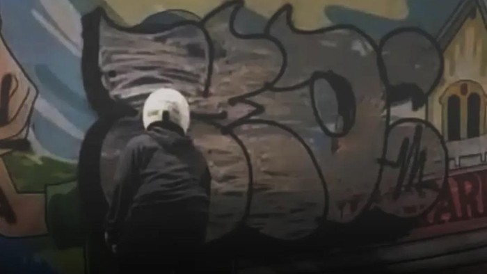 Screenshot
Aksi vandalisme di kawasan Gubeng, Surabaya