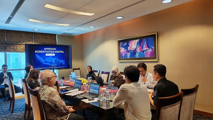 Bakti Komdigi