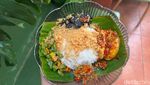 Sejuk! Sarapan Nasi Nusantara dan Jajanan Pasar di Kafe Pinggir Sawah Jogja