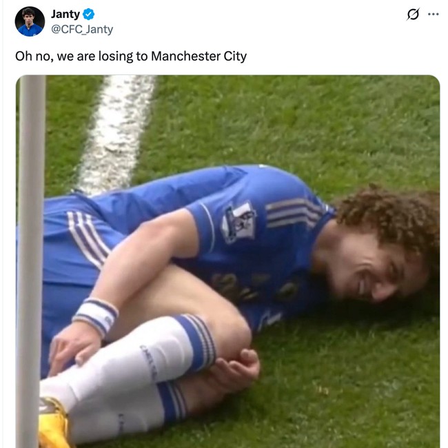 Meme: Ledek Arsenal, Fans Chelsea Malah Bersorak Dibantai Man City