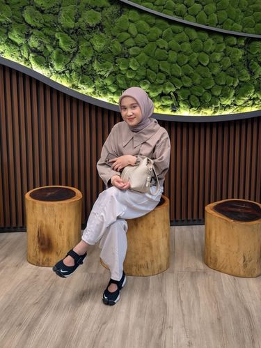Diet Viral! Wanita ini sukses pangkas 20kg dari XXL ke S dalam setahun. Berawal dari sulit cari baju kebaya, ia kini lebih sehat, bugar & percaya diri.