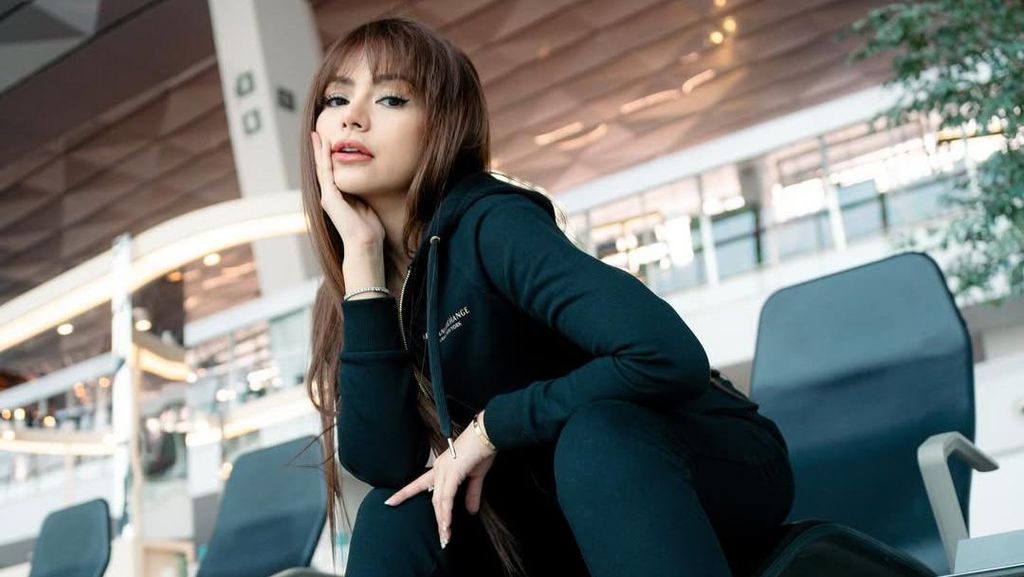 DJ Yasmin Soal Karier Bertentangan dengan Keluarga Arab