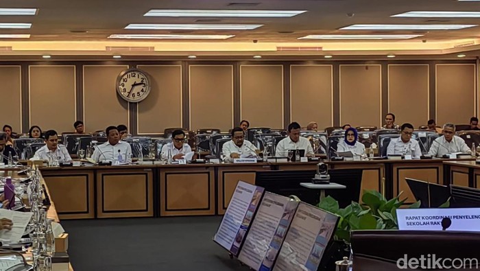 Kepala Staf Kepresidenan (KSP) Muhammad Qodari di DPR, Senin (13/4/2026).