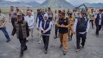 Jalur Kaldera Bromo Dipasangi Patok, Akses Wisata Dibenahi