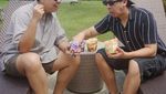 Potret Jerome Polin Mukbang Sushi Bareng Haruka hingga Makan Bersama Keluarga