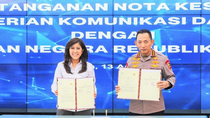 Kapolri Jenderal Listyo Sigit Prabowo melakukan penandatanganan MoU dengan Kemenkomdigi RI. Kerja sama ini difokuskan pada komitmen penguatan keamanan ruang digital dan penegakan hukum di dunia siber (dok istimewa
