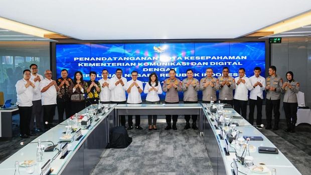 Kapolri Jenderal Listyo Sigit Prabowo melakukan penandatanganan MoU dengan Kemenkomdigi RI. Kerja sama ini difokuskan pada komitmen penguatan keamanan ruang digital dan penegakan hukum di dunia siber (dok istimewa