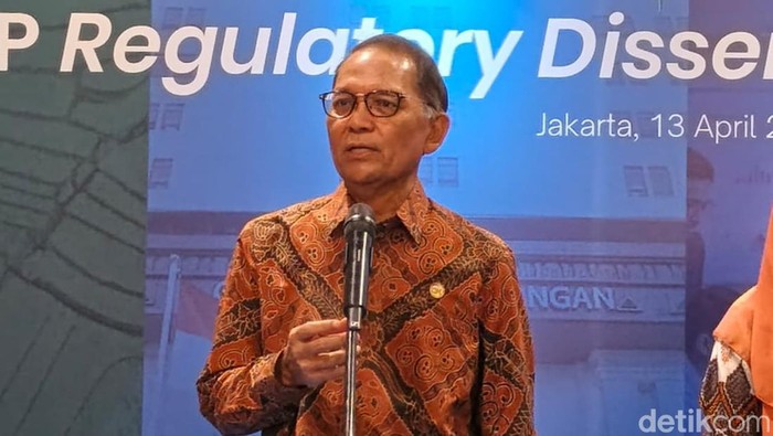 Kepala Eksekutif Pengawas Perasuransian, Penjaminan, dan Dana Pensiun (PPDP), Ogi Prastomiyono