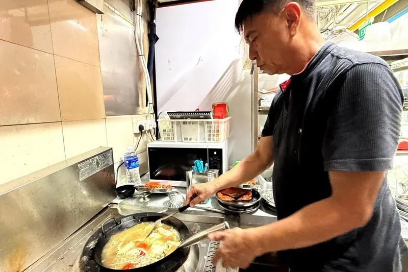 Mantan aktor benting stir jualan seafood Bangkit dari Titik Terendah, Aktor Ini Sekarang Jualan Ikan dan Seafood