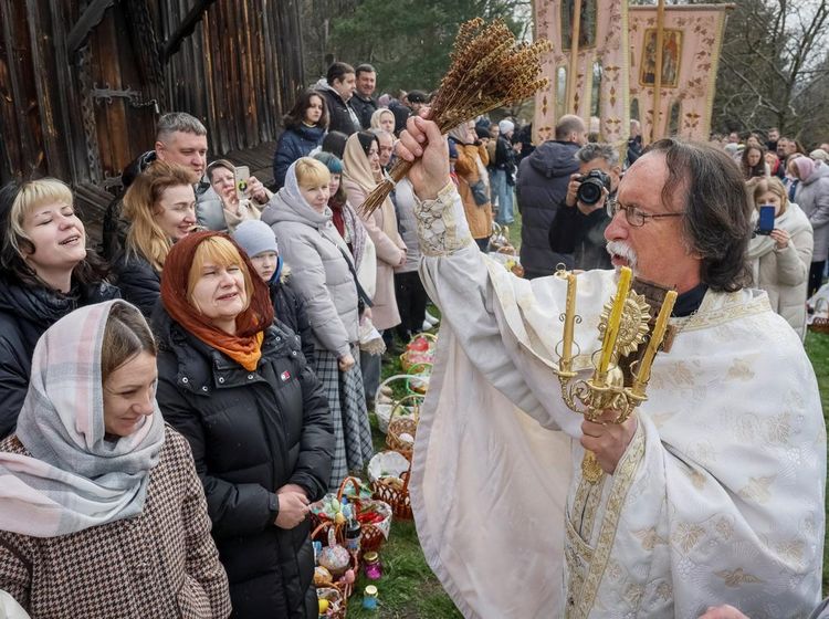 Momen Paskah di Kyiv, Harapan Damai di Tengah Perang