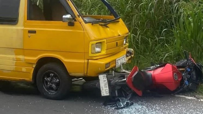 Motor di Musi Rawas tabrakan dengan angkot sebabkan dua pelajar luka parah