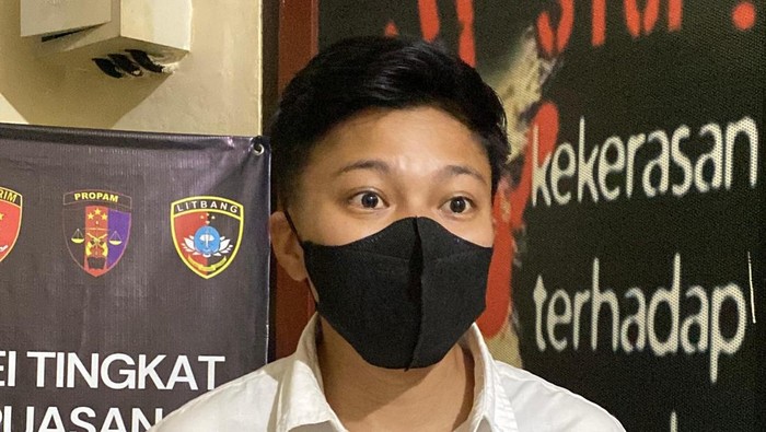 Erfastino Reynaldi alias Rey Malawat