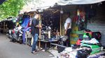 Pasar Loak Jatinegara Jadi Surga Barang Bekas, Diburu Kolektor dan Warga
