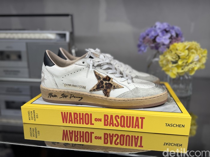 Pembukaan Toko Golden Goose Pertama di Indonesia, hadir di Plaza Senayan, Jakarta.