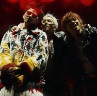 Gaya BIGBANG Debut di Coachella 2026, G-Dragon Eksis Pakai Coat Chanel