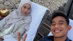 So Sweet! Rizky Ridho dan Istri Pamer Momen Makan Malam