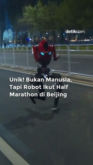 Video Kala Robot Ikut Half Marathon di China