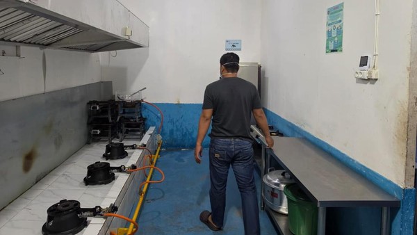 Sidak Dapur MBG di Kalbar, Banyak Petugas Penting SPPG Tak Ada di Tempat